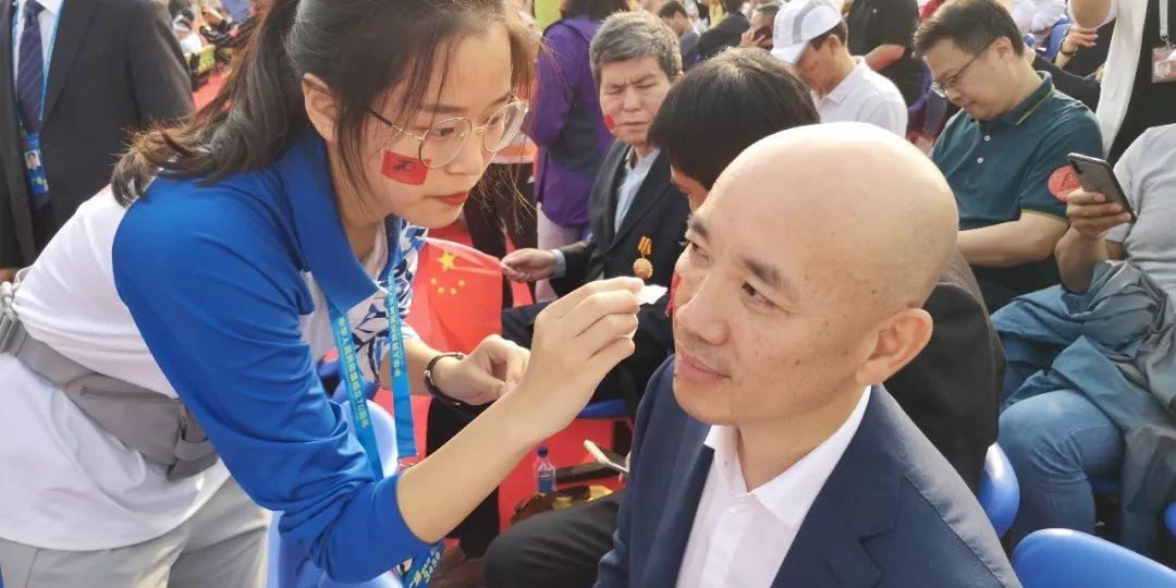 國慶閱兵視頻2019，回顧盛況，完整視頻再現(xiàn)輝煌，2019國慶閱兵回顧，盛況再現(xiàn)，輝煌視頻展現(xiàn)