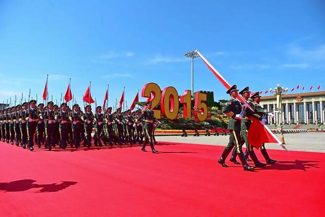 抗戰(zhàn)閱兵70周年視頻回顧，歷史記憶與時(shí)代力量，抗戰(zhàn)閱兵70周年視頻回顧，歷史記憶與時(shí)代力量的交匯