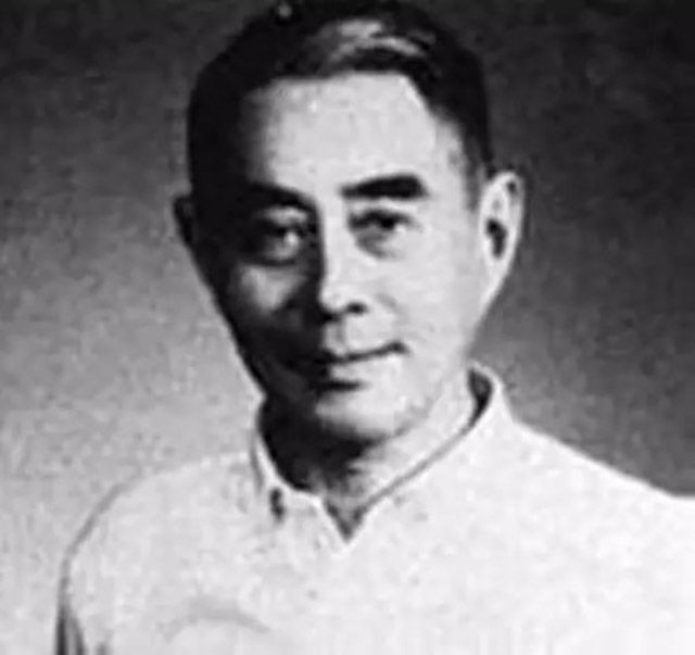 鄧稼先，中國(guó)核事業(yè)的先驅(qū)之父，鄧稼先，中國(guó)核事業(yè)先驅(qū)之父的傳奇人生