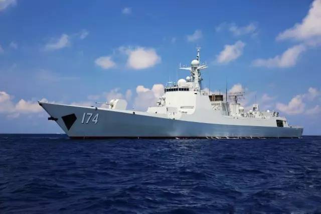 鄭州艦的服役地點，榮耀與擔(dān)當(dāng)?shù)囊娮C，鄭州艦榮耀見證，服役地點與擔(dān)當(dāng)?shù)臉s耀