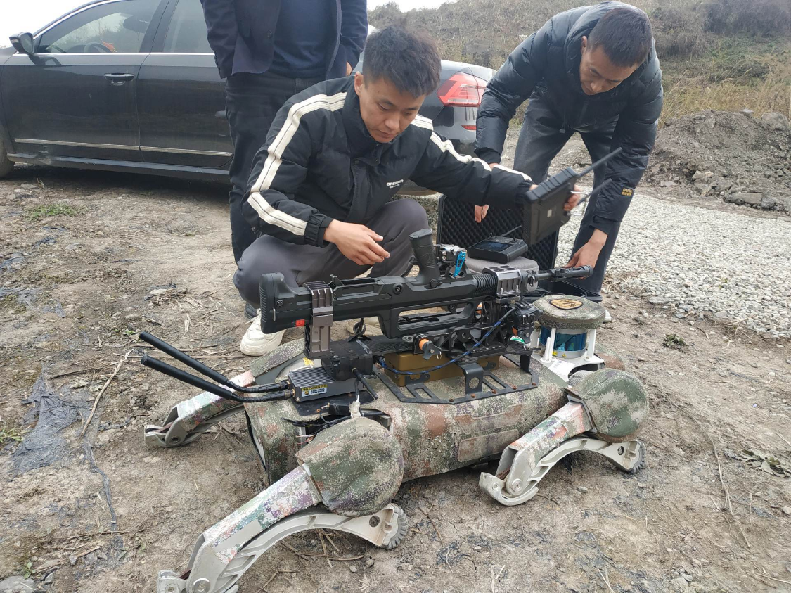 軍用重型防彈盾牌，保護(hù)戰(zhàn)士的生命線，軍用重型防彈盾牌，戰(zhàn)士的生命守護(hù)者