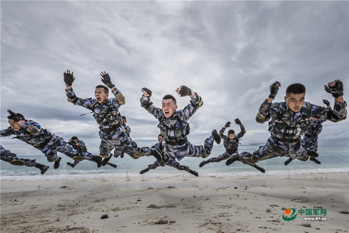 最新軍事圖片高清壁紙，展現(xiàn)現(xiàn)代軍事力量之美，現(xiàn)代軍事力量之美，高清壁紙軍事圖片展示