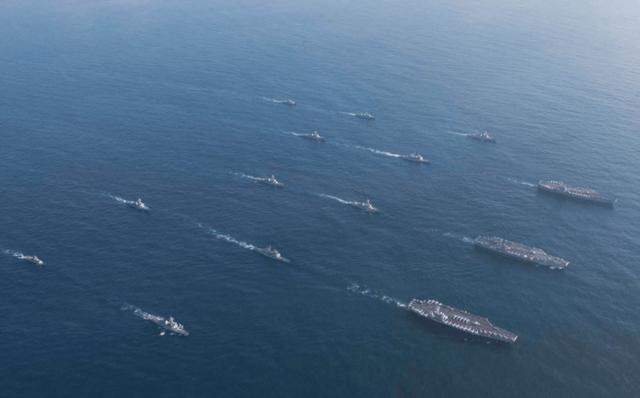 美軍艦穿越海峽，國際水域的航行自由與挑戰(zhàn)，美軍艦穿越海峽，航行自由與國際水域的挑戰(zhàn)