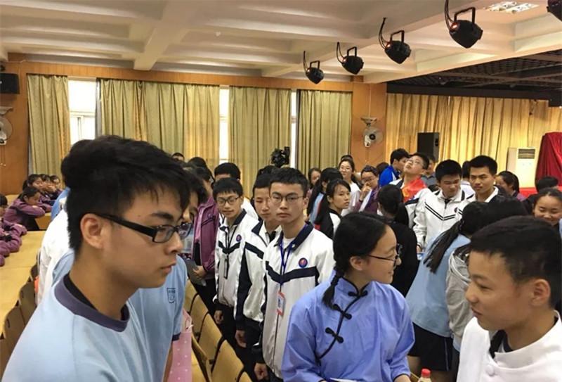 新澳門三中三6組免費(fèi)公開——探索與解析，澳門三中三最新6組數(shù)據(jù)解析與探索，免費(fèi)公開揭秘