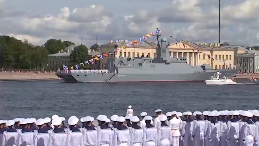 2022年海軍閱兵，展現(xiàn)海上力量新篇章，2022年海軍閱兵展現(xiàn)海上力量新風采