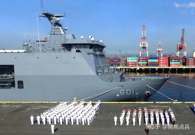 中國海軍節(jié)閱兵，展現(xiàn)中國力量的壯麗畫卷——紀念中國海軍節(jié)2022年盛大閱兵活動，中國海軍節(jié)盛大閱兵，展現(xiàn)力量與榮耀的壯麗畫卷 2022年紀念活動回顧