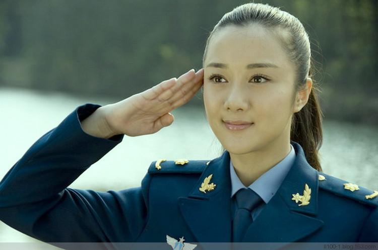 最美女兵軍禮，榮耀與責任并存，最美女兵軍禮，榮耀與責任的交響