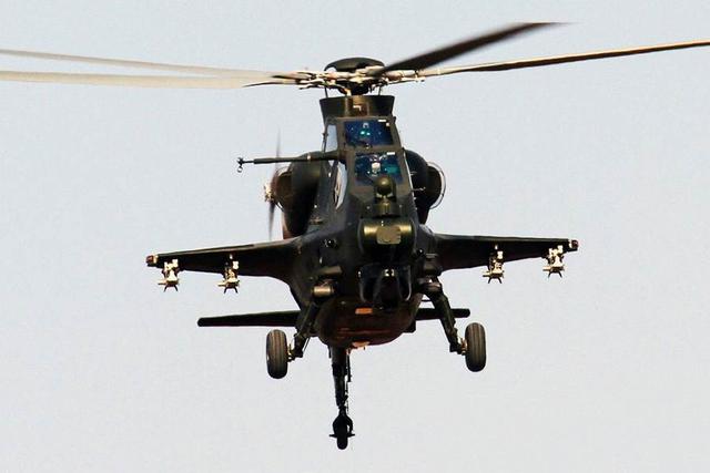 武直-19與阿帕奇，兩款武裝直升機(jī)的深度對(duì)比與解析，武直-19與阿帕奇武裝直升機(jī)，深度對(duì)比與解析