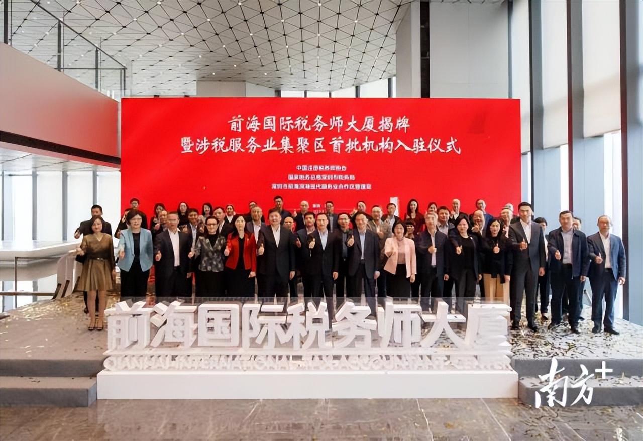 獨(dú)家爆料2025年香港正版資料免費(fèi)大全——一站式獲取所有資源！，獨(dú)家爆料，2025年香港正版資料大全——免費(fèi)獲取所有資源一站式平臺(tái)！