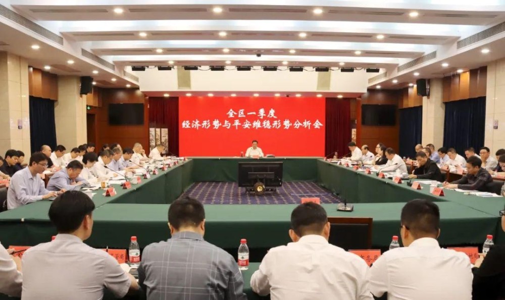 穩(wěn)包三肖必開一期王中王，揭秘彩票背后的秘密與策略，揭秘彩票背后的秘密與策略，穩(wěn)包三肖王中王一期必開！