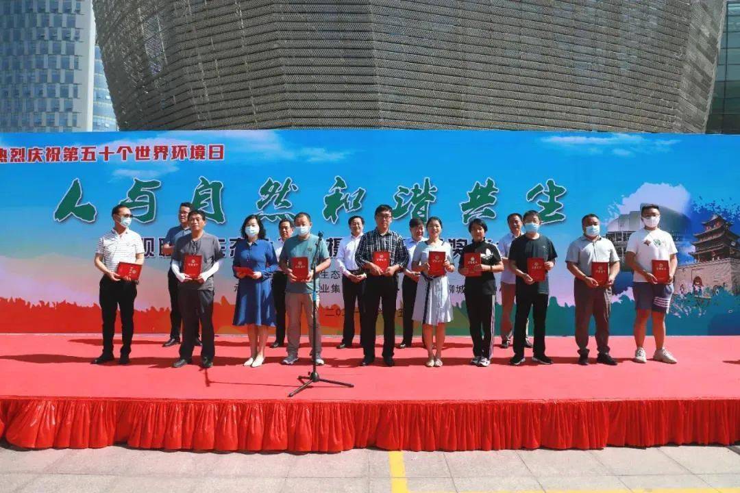 澳門最快開獎六開生肖卡，揭秘彩票魅力與玩法攻略
