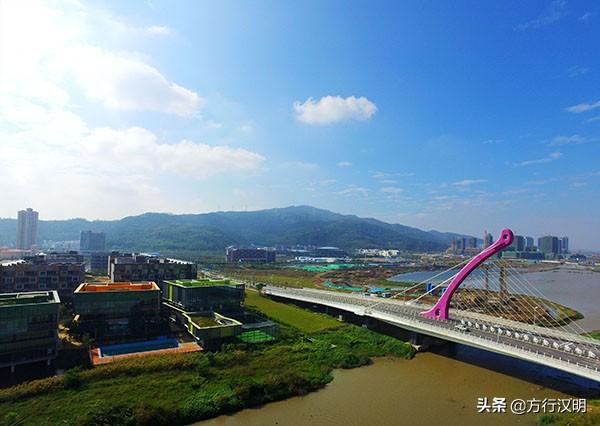 澳門一肖中精準(zhǔn)預(yù)測(cè)，揭秘期期必中的秘密與海南特區(qū)號(hào)的獨(dú)特魅力，澳門一肖精準(zhǔn)預(yù)測(cè)與海南特區(qū)號(hào)的魅力，揭秘期期必中之秘