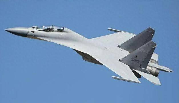 殲-11戰(zhàn)機(jī)，幾代戰(zhàn)機(jī)中的佼佼者，殲-11戰(zhàn)機(jī)，幾代戰(zhàn)機(jī)中的翹楚