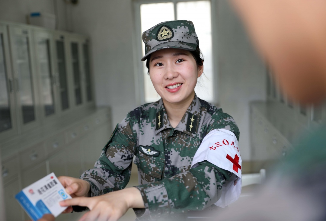 女兵選擇何種兵種最佳，深度解析與探討，女兵最佳兵種選擇深度解析與探討