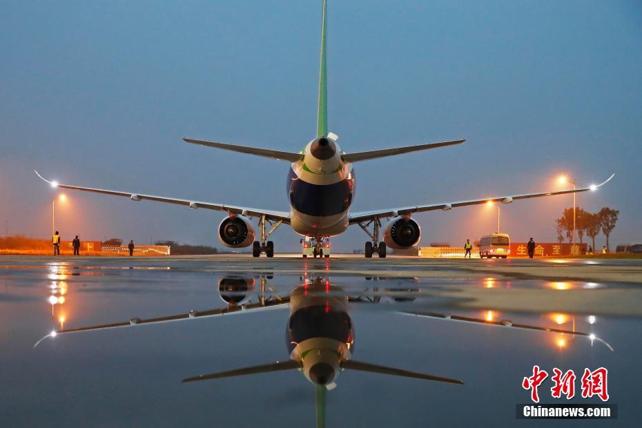 轟-20在閻良試飛視頻，揭示中國新一代隱身戰(zhàn)略轟炸機(jī)的神秘面紗，中國新一代隱身戰(zhàn)略轟炸機(jī)轟-20在閻良試飛，神秘面紗揭曉