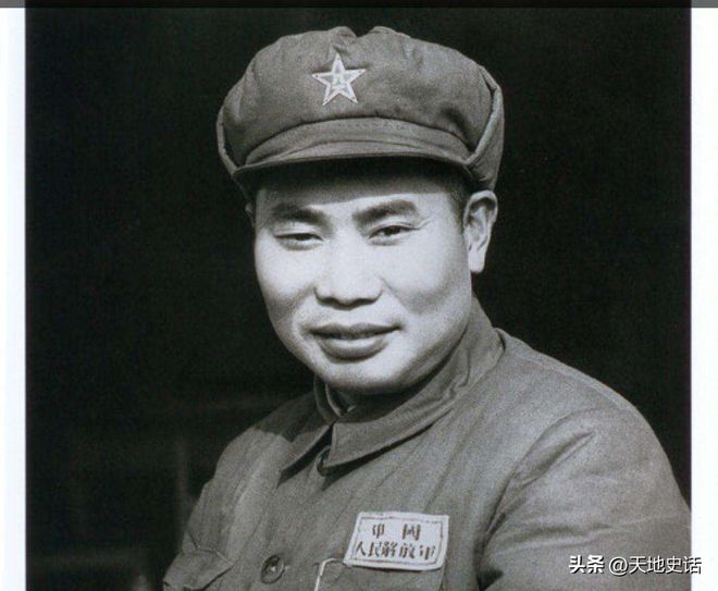少將軍銜最厲害之處，深度解讀其背后所蘊(yùn)含的三重力量，揭秘少將軍銜背后的三重力量，權(quán)威、榮耀與深度影響力