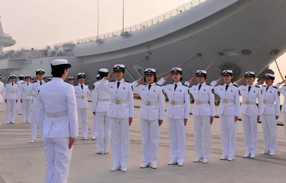 遼寧艦上的女兵角色與職責(zé)解析，遼寧艦上的女兵角色與職責(zé)探討