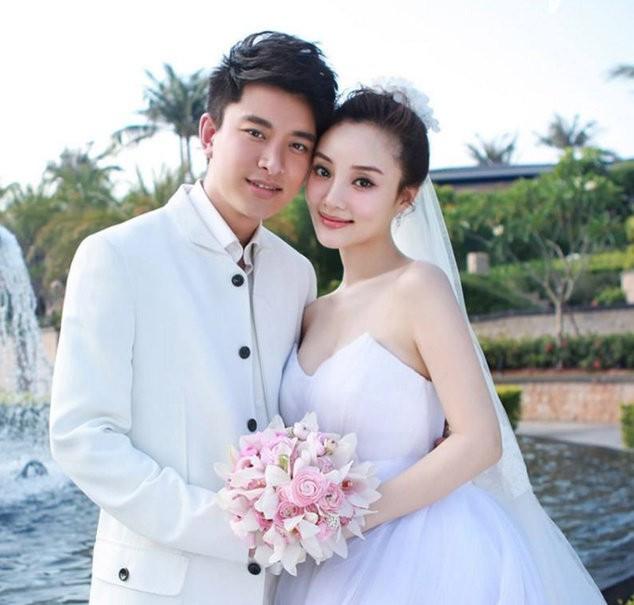 賈乃亮和李小璐為什么離婚？深度解析背后的原因，賈乃亮與李小璐離婚內(nèi)幕揭秘，深度探究背后原因