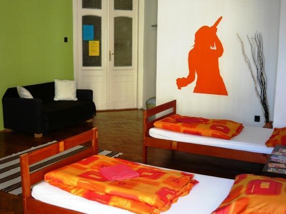 青旅住宿價格，深度解析與策略建議，青旅住宿價格深度解析及策略建議