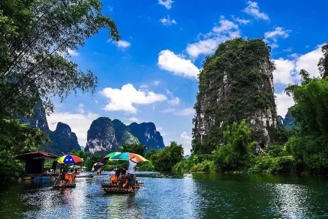 陽朔必去的幾個景點——探索廣西的美麗之旅，陽朔必游景點探秘，廣西美麗之旅的精華所在