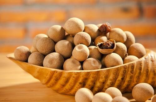 孕婦能吃桂圓嗎，全面解析桂圓對(duì)孕婦的影響與注意事項(xiàng)，桂圓對(duì)孕婦的影響及注意事項(xiàng)，孕婦能否食用桂圓？全面解析