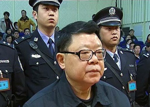 文強(qiáng)黑幫集團(tuán)的興衰史，揭示黑惡勢(shì)力的危害與打擊重要性，文強(qiáng)黑幫集團(tuán)興衰史，黑惡勢(shì)力危害與打擊的重要性揭秘