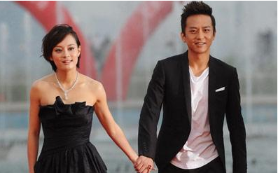 鄧超與孫儷的婚姻狀況，真相與謠言的解析，鄧超與孫儷婚姻真相揭秘，解析婚姻狀況與謠言背后的真相