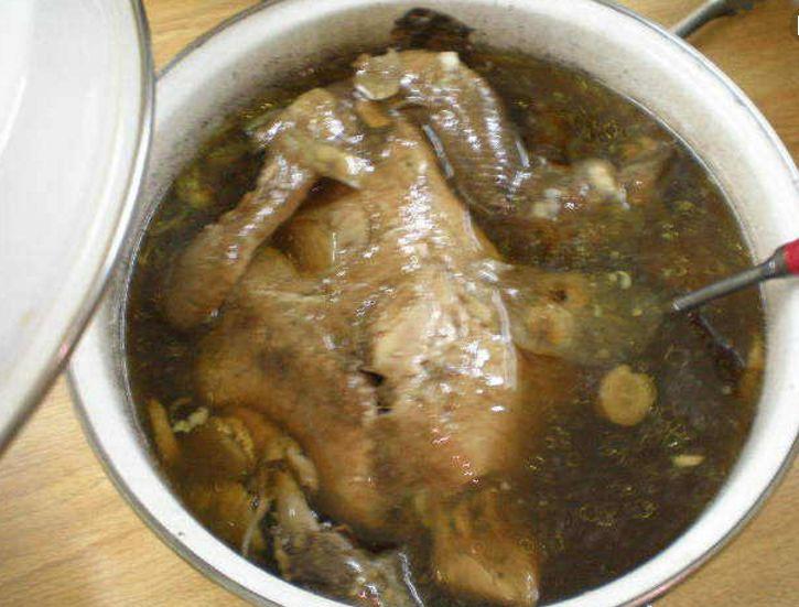 孕婦禁忌的食物，了解并遵循，保障母嬰健康，孕婦飲食禁忌解析，守護母嬰健康需知的食物禁忌