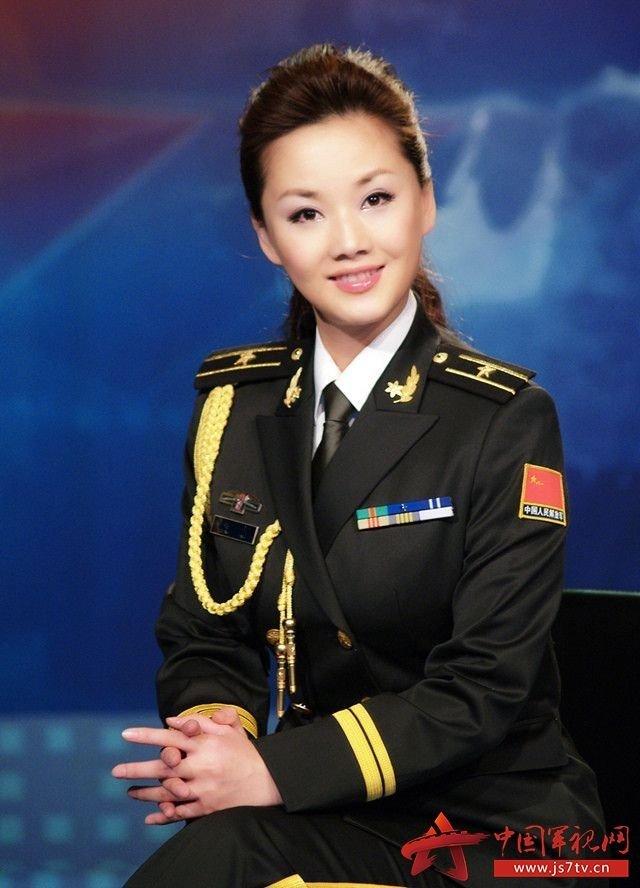 CCTV軍事頻道，聚焦軍事熱點(diǎn)，傳遞國防力量，CCTV軍事頻道，聚焦軍事熱點(diǎn)，展現(xiàn)國防力量