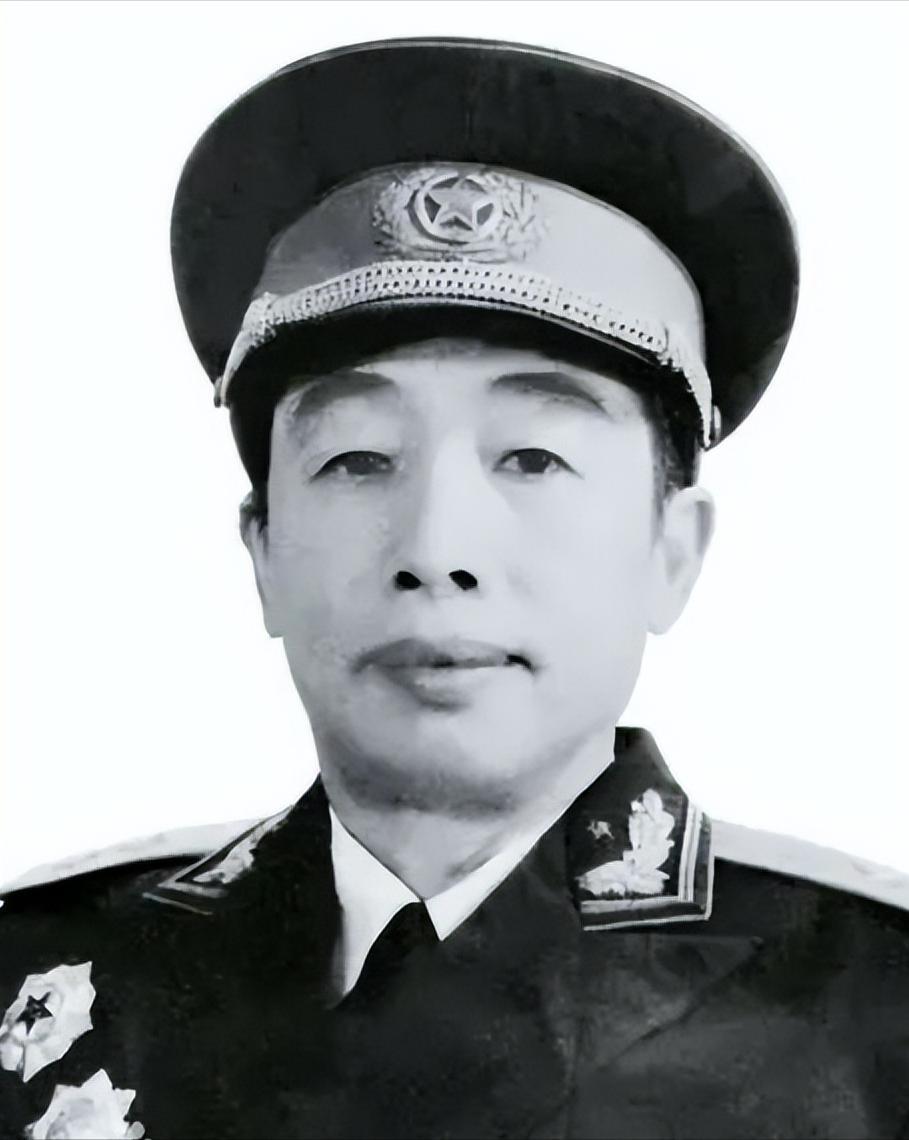 副軍長(zhǎng)可以叫將軍嗎？解讀軍銜與稱謂的奧秘，副軍長(zhǎng)能否稱為將軍？軍銜與稱謂的詳解