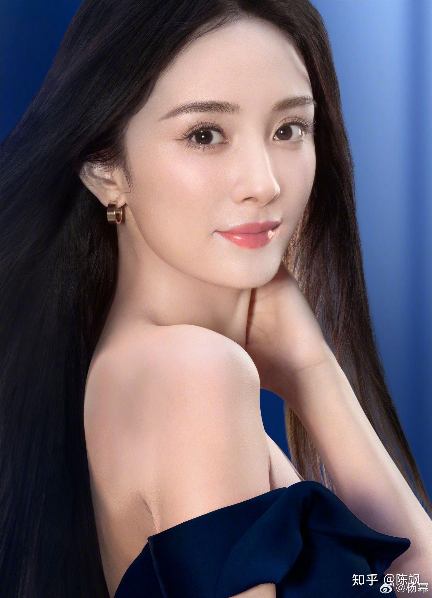 現(xiàn)在女明星誰(shuí)最漂亮，美麗璀璨的新星閃耀娛樂圈，女明星璀璨新星閃耀娛樂圈，誰(shuí)最美麗璀璨？
