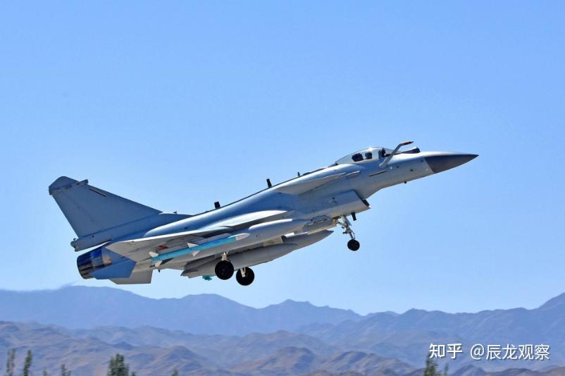 殲十C與F-16，空中力量的對比與評估，殲十C與F-16，空中力量對比評估