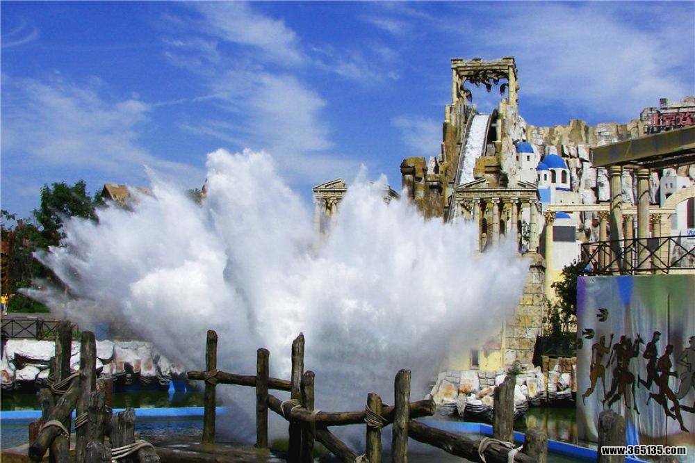 北京歡樂(lè)谷水上樂(lè)園——夏日玩水的絕佳勝地，北京歡樂(lè)谷水上樂(lè)園，夏日玩水的最佳勝地