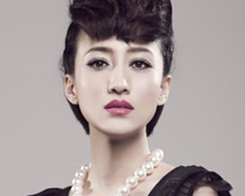 演員閻娜的個(gè)人資料，閻娜個(gè)人資料簡(jiǎn)介