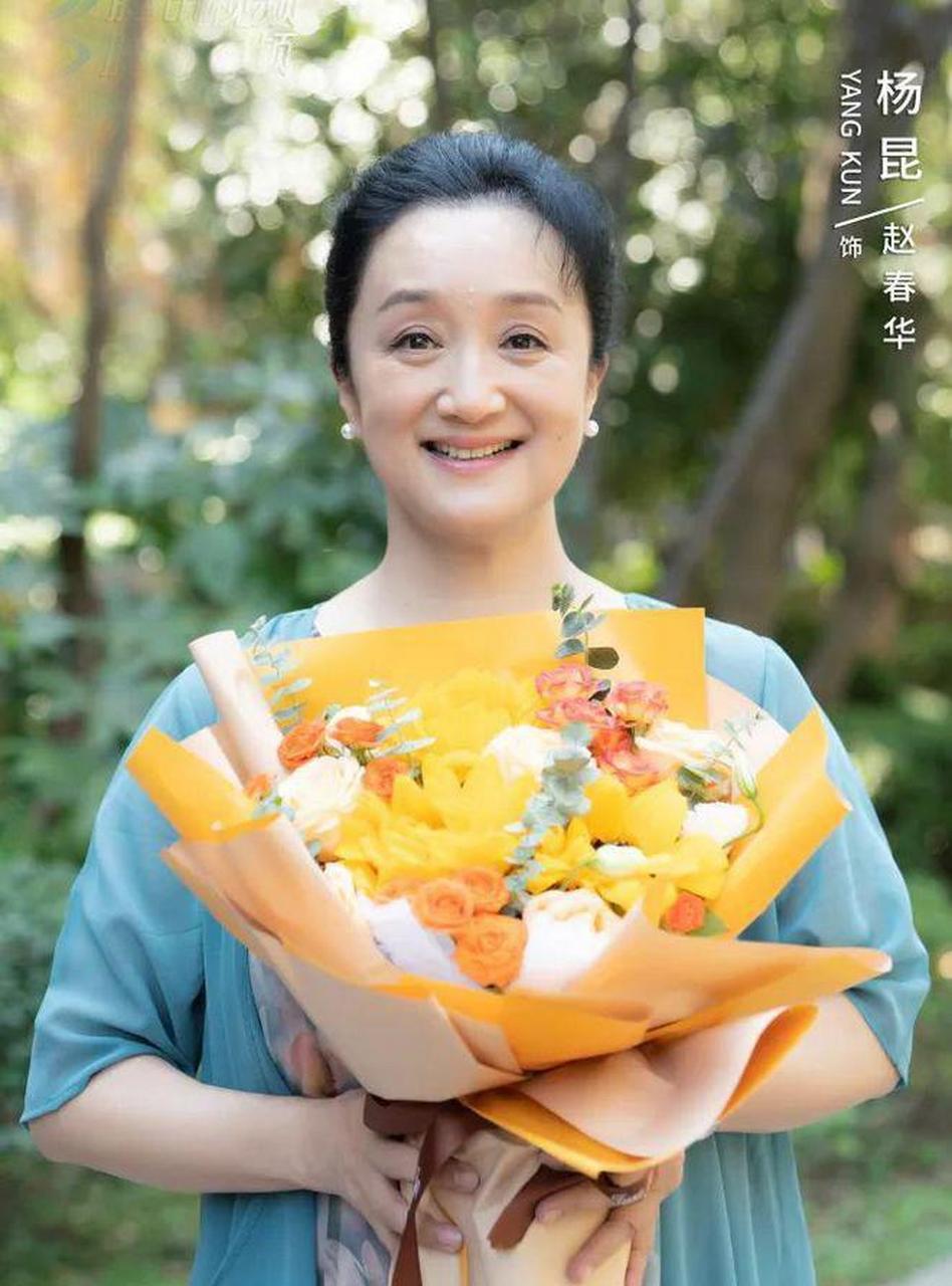 揭秘演員楊昆丈夫的個(gè)人資料，揭秘楊昆丈夫的神秘面紗，不為人知的個(gè)人資料曝光