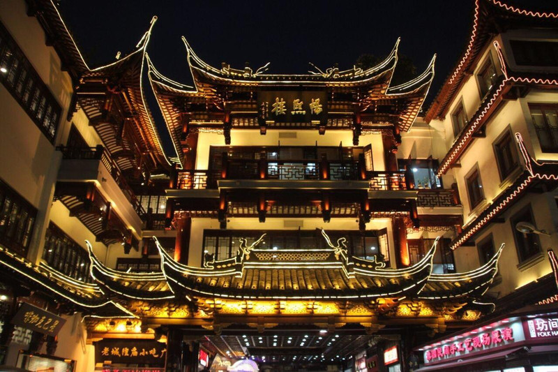 城隍廟，歷史文化的瑰寶與旅游必游之地，城隍廟，歷史文化瑰寶與旅游熱門勝地