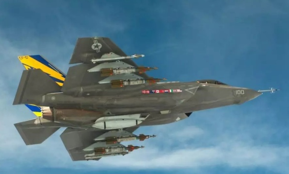 殲-35官方介紹，新一代艦載戰(zhàn)斗機的卓越性能，殲-35新一代艦載戰(zhàn)斗機卓越性能介紹