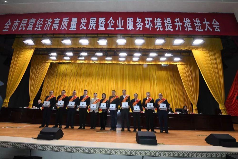 新澳全年免費(fèi)資料大全——探索與獲取指南，新澳全年免費(fèi)資料大全，探索與獲取的綜合指南