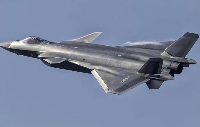 中國最新戰(zhàn)機(jī)殲-40，技術(shù)突破與未來展望，中國殲-40最新戰(zhàn)機(jī)，技術(shù)突破與未來展望