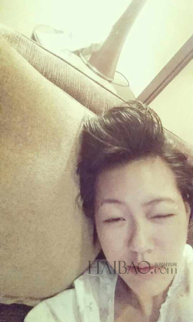 大批明星私照驚人曝光，揭秘璀璨光環(huán)背后的真實(shí)面貌，揭秘明星私照，光環(huán)背后的真實(shí)面貌曝光