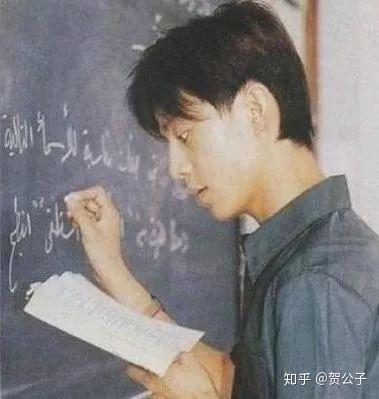 何炅妻子，揭秘背后的故事與SEO洞察，何炅妻子背后的故事與SEO洞察揭秘