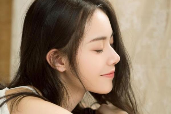 眼周圍有皺紋怎么去除比較好，眼周圍皺紋去除的有效方法