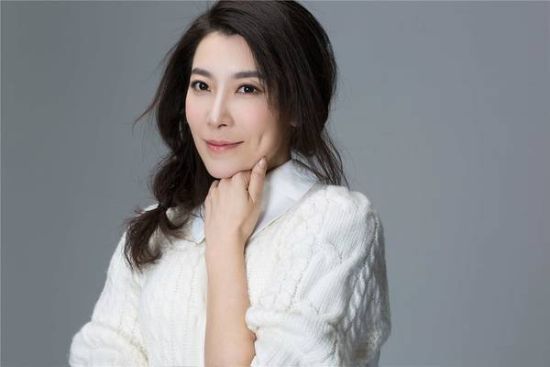 張棪琰個人資料，深度解析一位才華橫溢的藝人，張棪琰個人檔案及才華深度解析