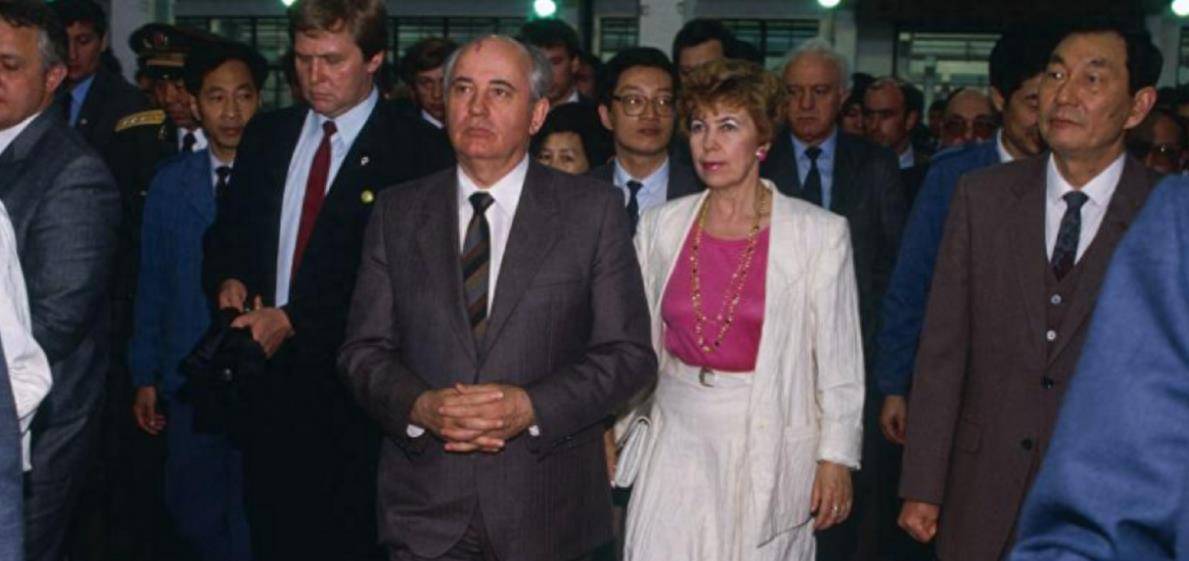 殲-11A，中國(guó)空中力量的璀璨明珠，殲-11A，中國(guó)空中力量的驕傲與璀璨明珠