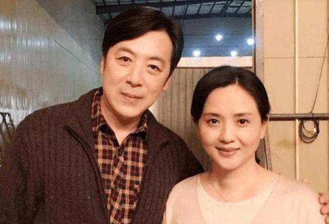 演員胡靜的老公朱亞文，職業(yè)背景與人生軌跡探究，胡靜老公朱亞文，職業(yè)背景與人生軌跡揭秘